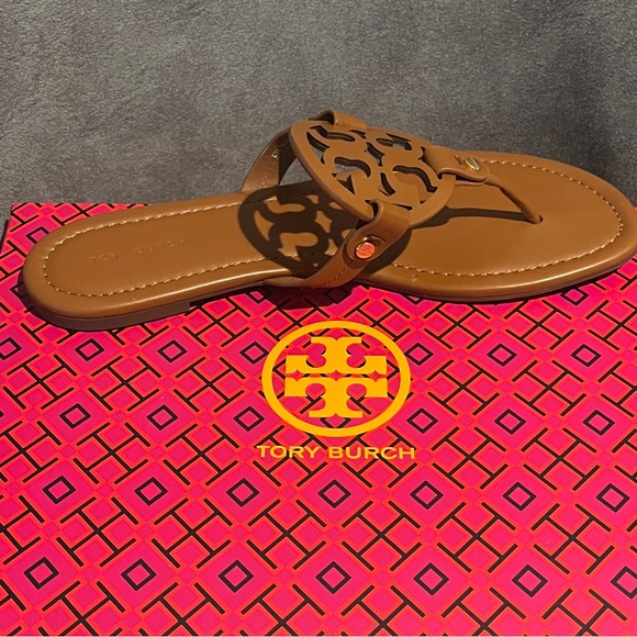 Tory Burch Women’s Miller Sandals Size 9.5 US - Picture 8 of 16